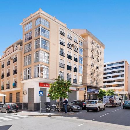 Modern And Comfortable Studio مالقة المظهر الخارجي الصورة