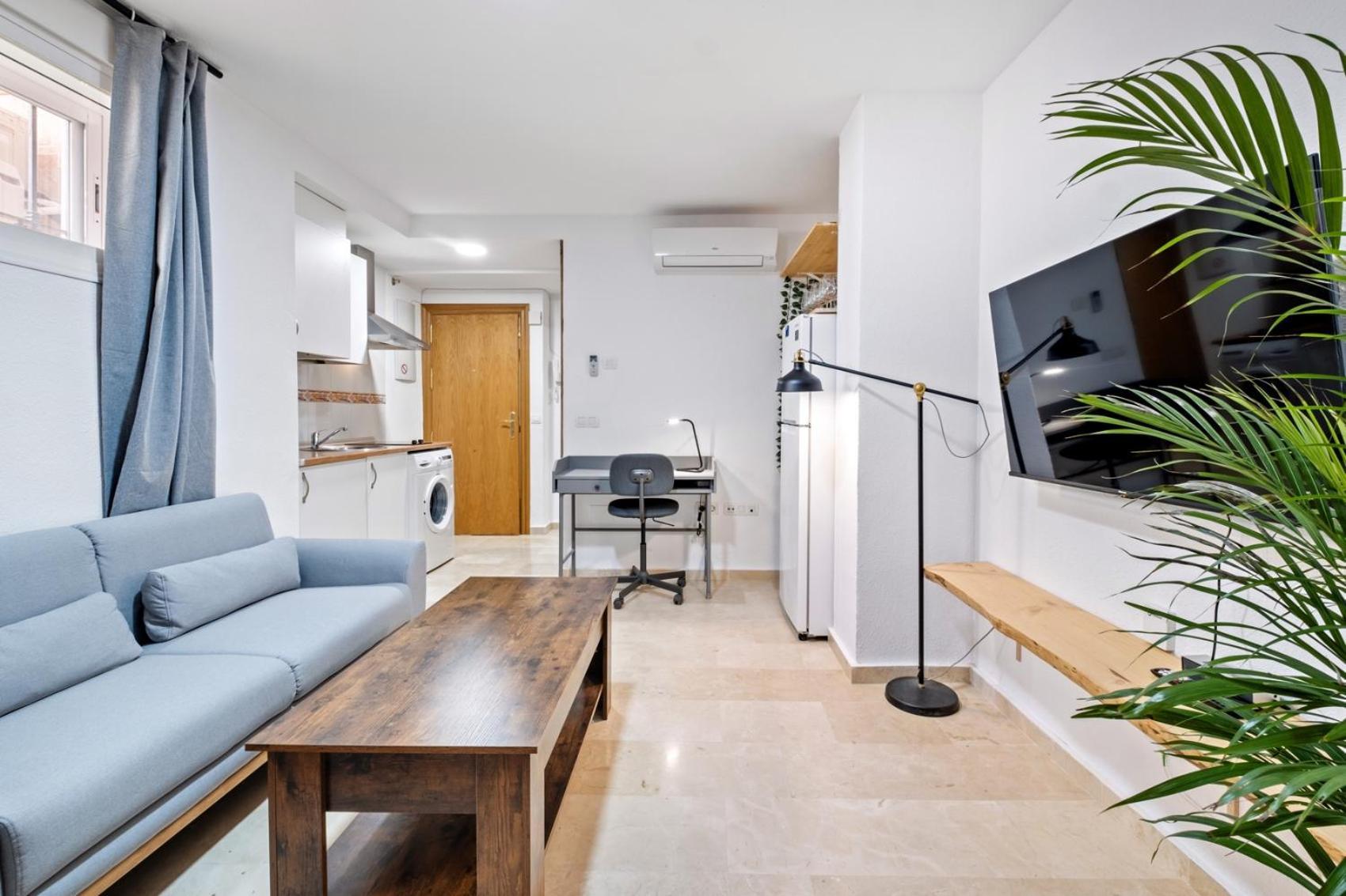 Modern And Comfortable Studio مالقة المظهر الخارجي الصورة